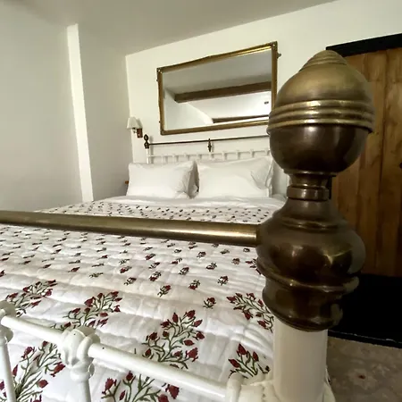 Black Tile Cottage Льюис Экстерьер фото